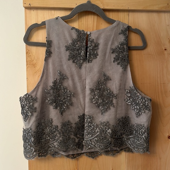 BHLDN Donna Morgan collection top size 16 - Picture 3 of 4